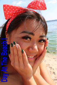 Day_At_The_Beach_I_9_17_2015